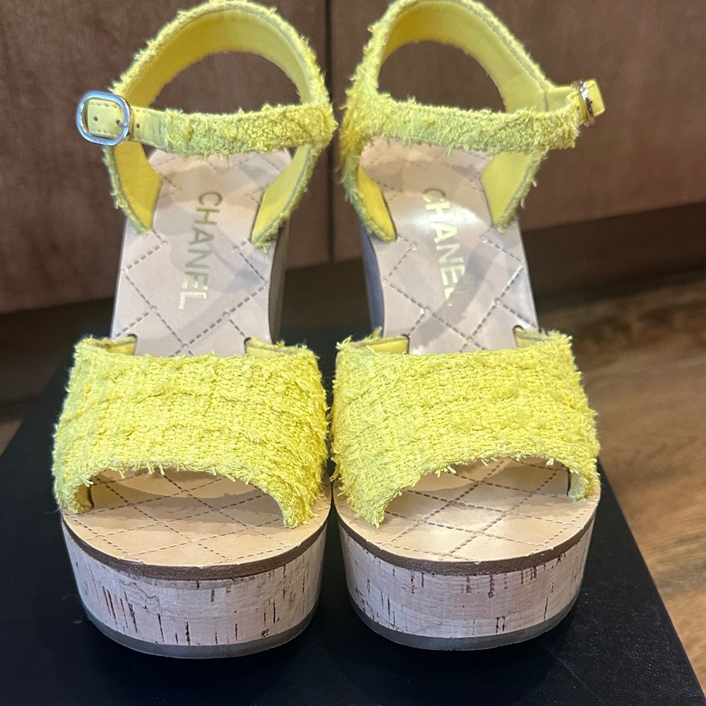 CHANEL Yellow Tweed Wedge Sandals - Picture 3 of 8